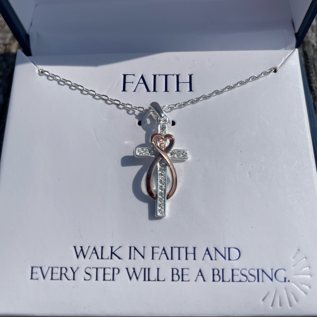 Cross Nwt Brilliance Swarovski Fine Silver Plated Necklace God, Jesus, Faith